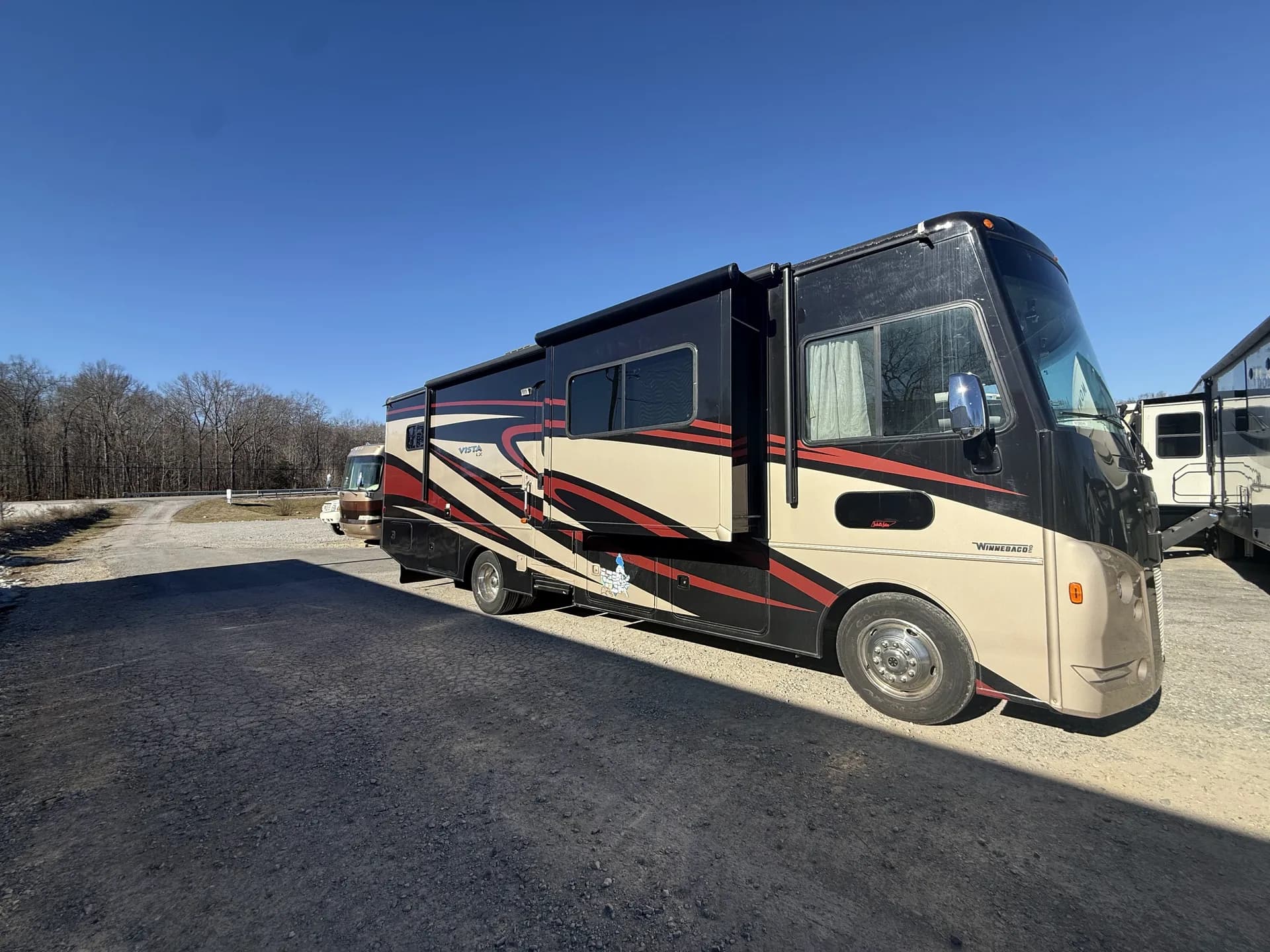 2016 Winnebago Vista LX